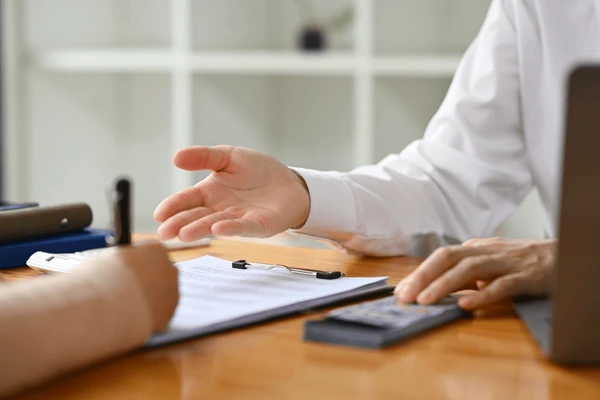 What Does the Credit Manager Do?